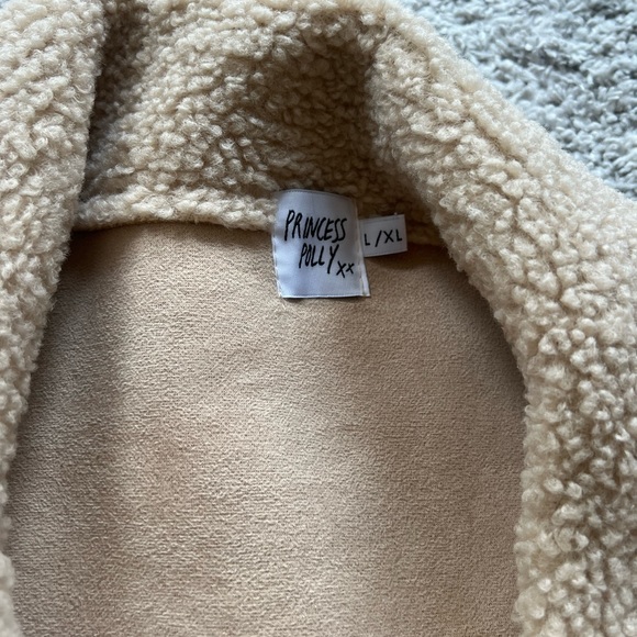 PRINCESS POLLY SHERPA JACKET - Picture 3 of 5